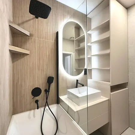 5 Min Dancing House Prague, Luxury And Modern Apartment
